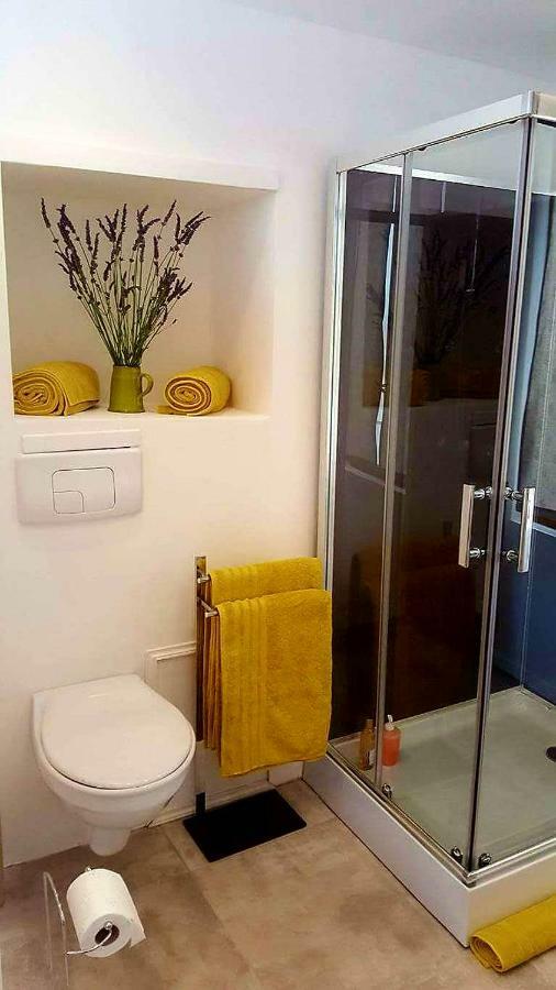 Apartament Forcal Forcalquier Zewnętrze zdjęcie